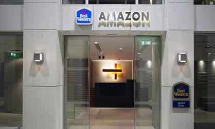 Amazon, Οδός Μητροπόλεως-Αθήνα